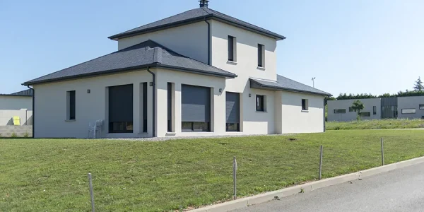 Maison traditionnelle à étage à Balsac
