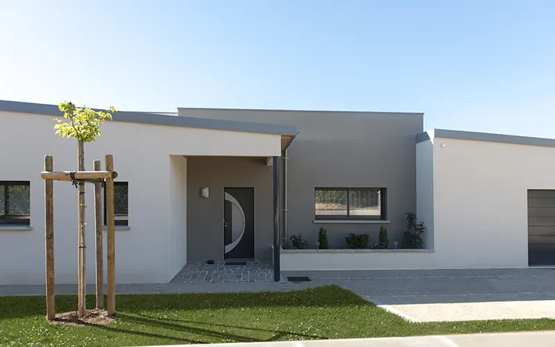 constructeur Maison contemporaine de plain pied à Onet le Château